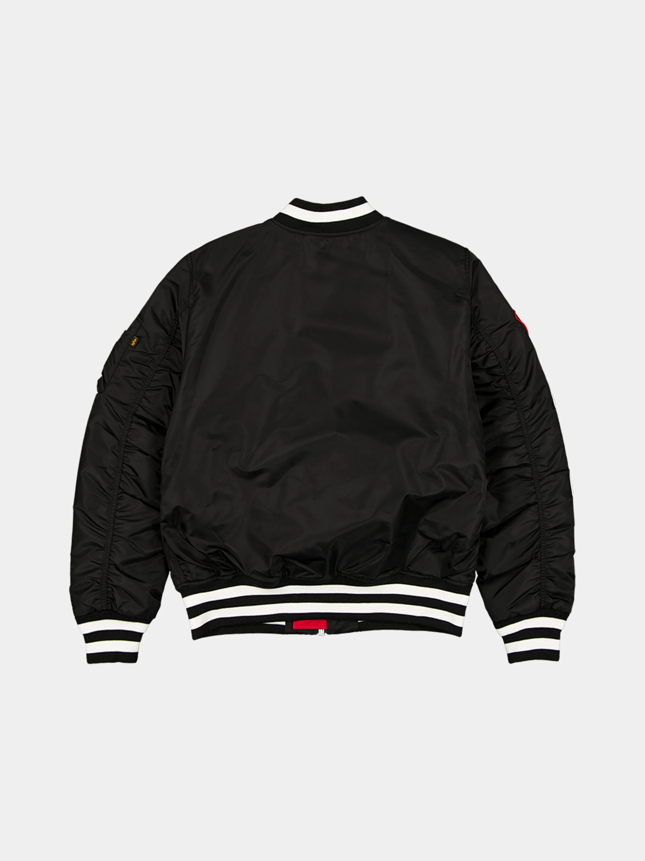 CHICAGO BULLS X ALPHA X NEW ERA MA-1 BOMBER JACKET (BLACK) - Image 2
